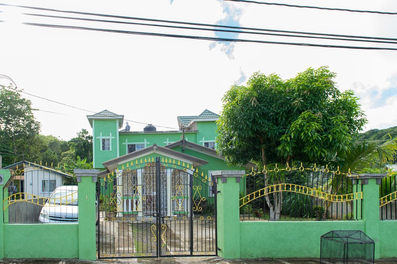 Relax In Sunny Montego Bay, Jamaica Exterior foto